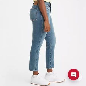 Levi’s wedgie fit ankle jeans size 29
